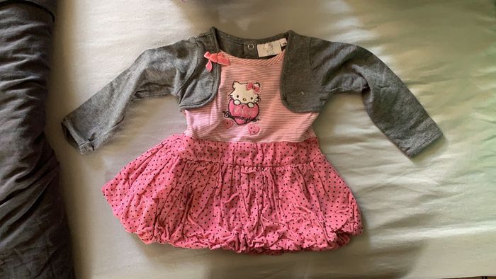 Très jolie robe hello kitty 3 mois - photo numéro 2