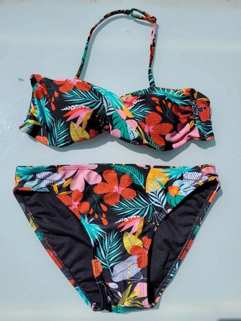 Superbe maillot de bain 👙 2 pièces,  Gémo, motifs tropicaux taille 16 ans