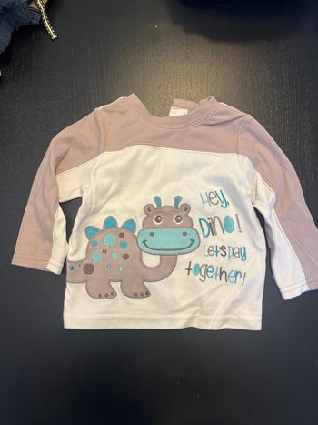 T-shirt dinosaures 12 mois