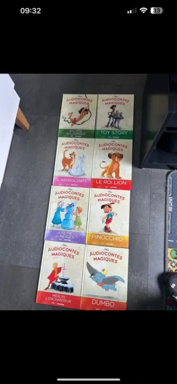 Lot de 12 livres Disney