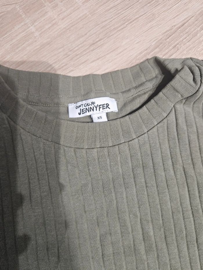 Haut moulant nombril XS - photo numéro 2