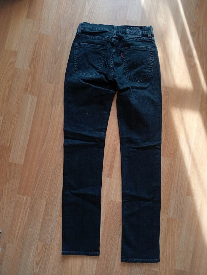 Jean noir Levi's - photo numéro 2
