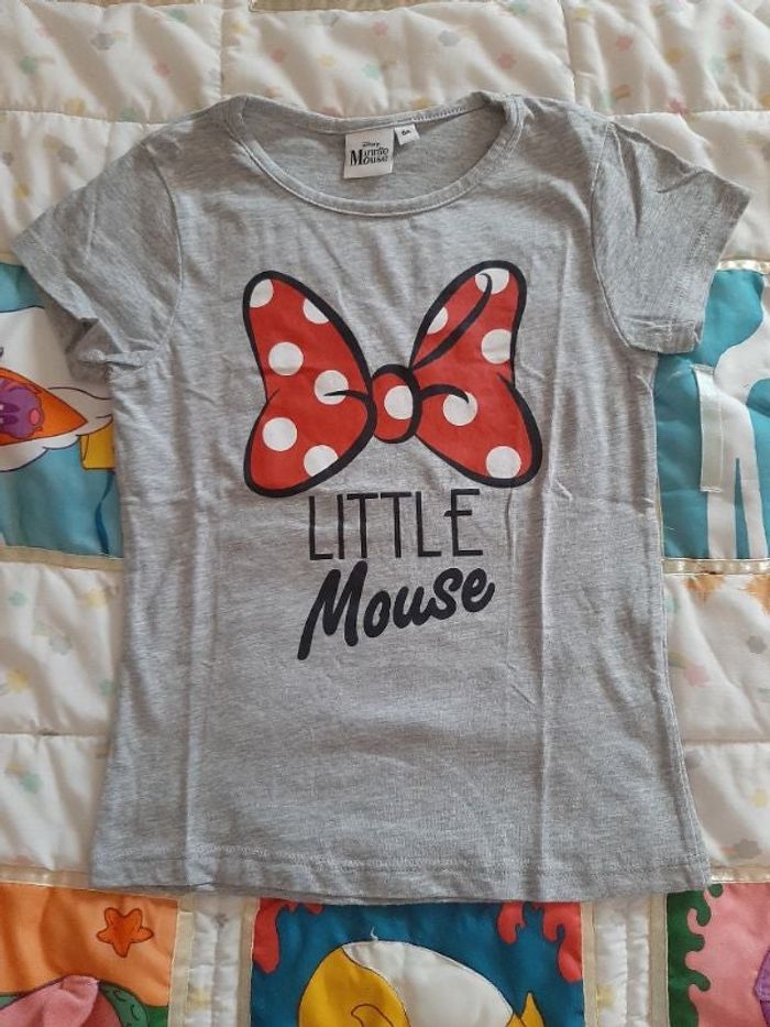T shirt disney minnie neuf