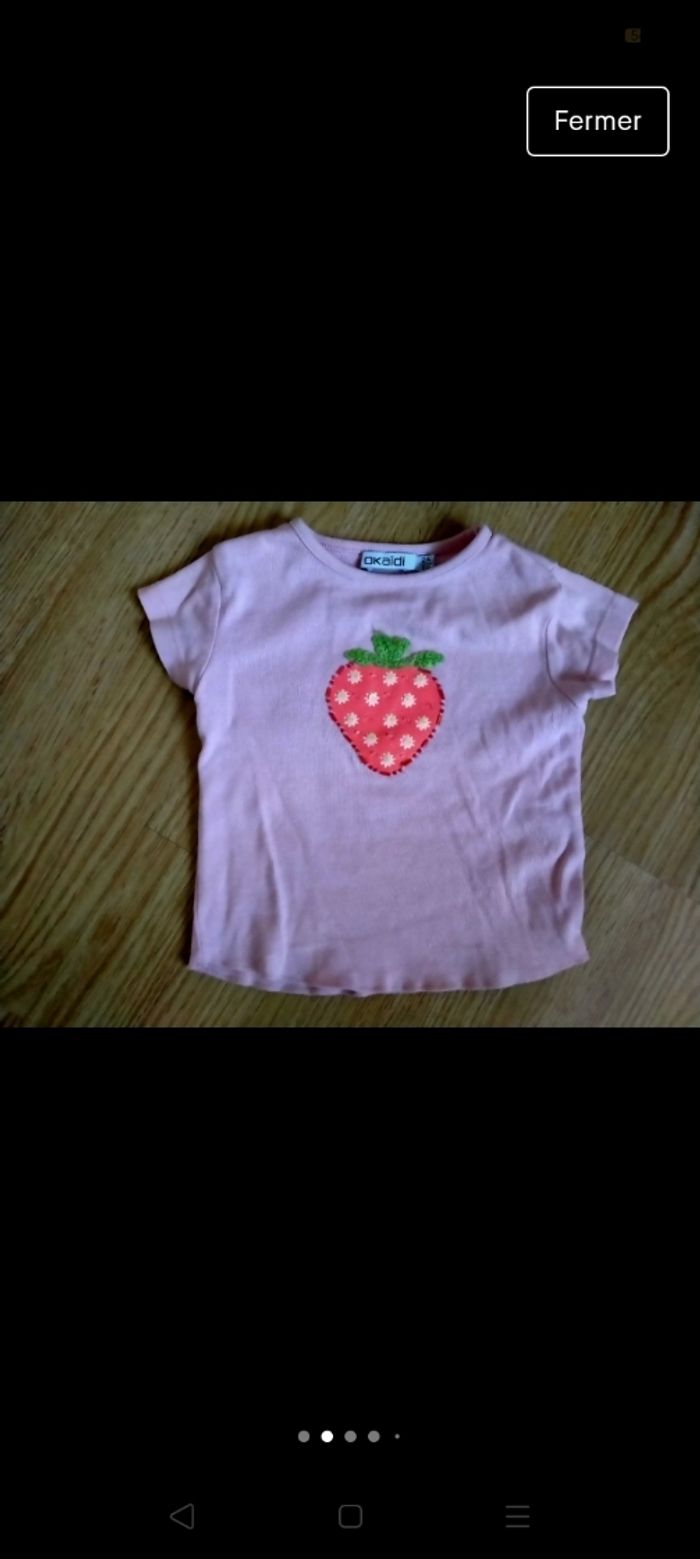 T-shirt rose avec fraise. Okaïdi.
Taille 18 mois - photo numéro 2