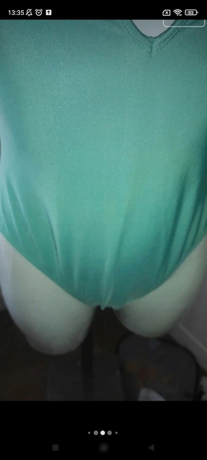 Très beau maillot de bain f17 - photo numéro 3