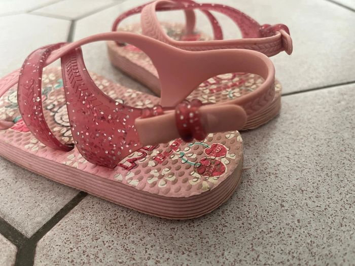 Paire de chaussures été ou plage pointure 26 / 27 - photo numéro 6