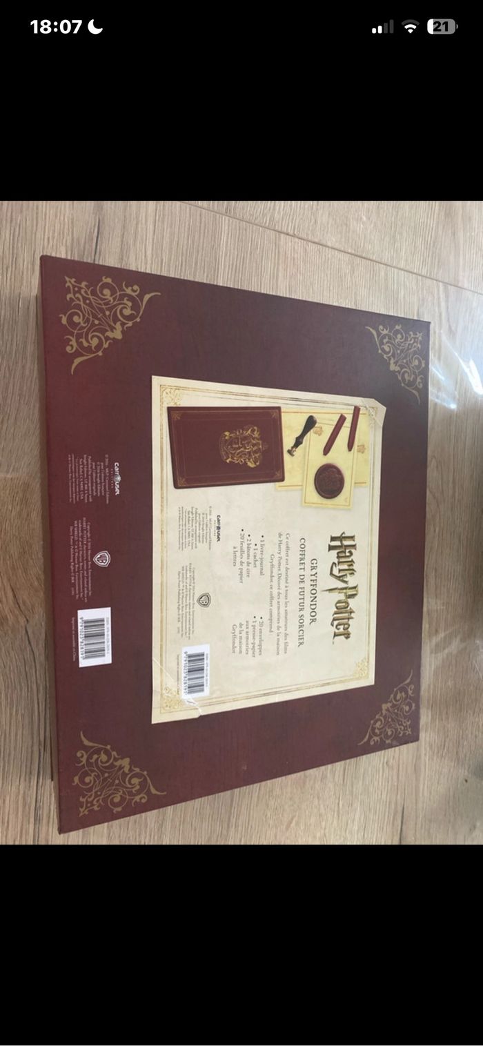 Coffret du futur sorcier griffondor - photo numéro 2