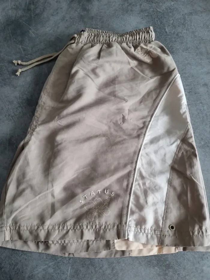 Short / Caleçon / Maillot de bain Status - photo numéro 2