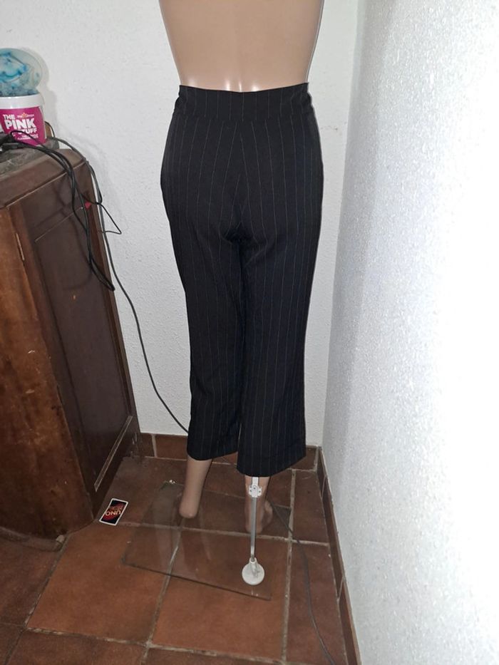 Pantacourt femme taille 42 - photo numéro 2