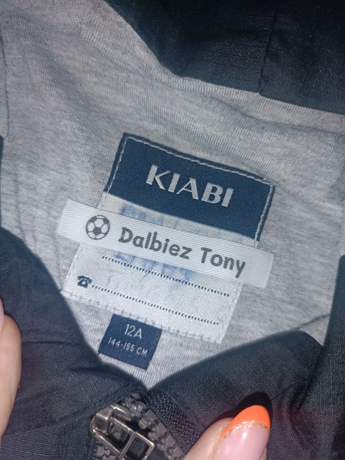 Veste imperméable/k-way 12 ans - photo numéro 3
