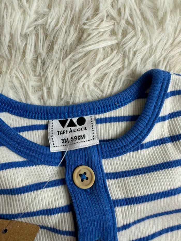 Barboteuse tape à l’œil taille 3 mois - photo numéro 3