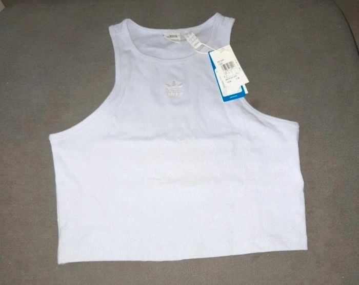 Débardeur adidas de couleur lila iolet taille l neuf