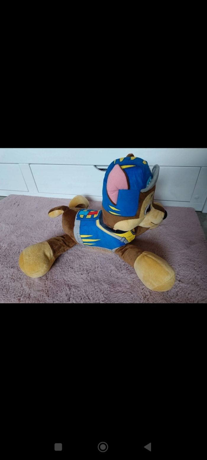 Grande peluche chase pat patrouille - photo numéro 3