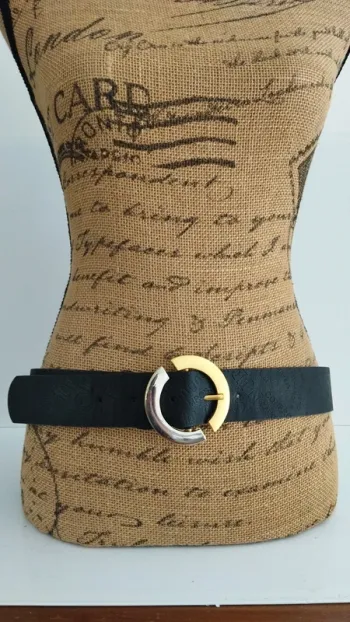 Ceinture noire boucle doré 95 cm femme