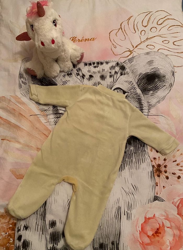 Pyjama velours, taille 3 mois, sans marque. - photo numéro 3