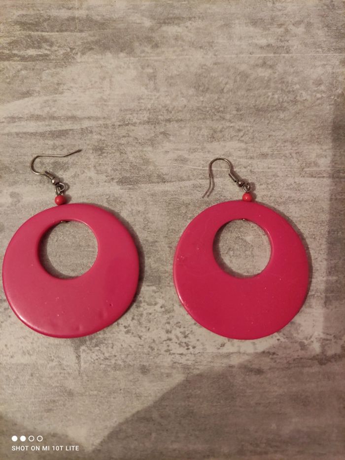 Boucles d'oreilles roses pendantes - photo numéro 2