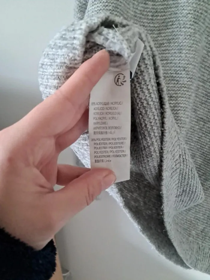Pull gris kiabi taille M - photo numéro 5