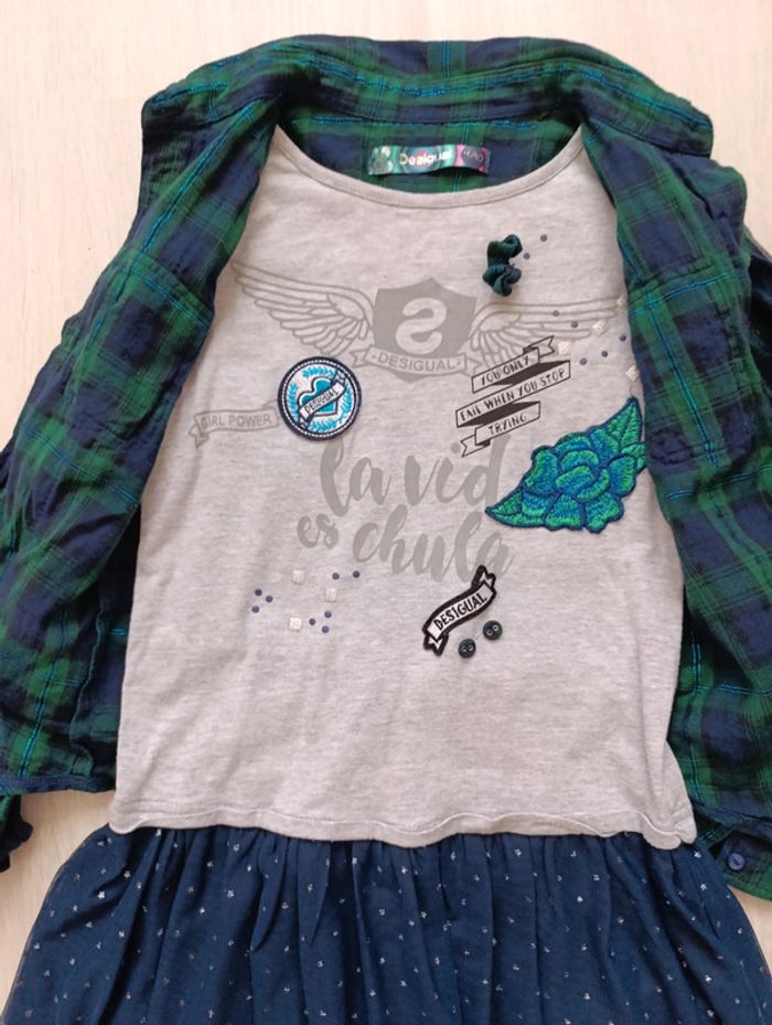 Lot 2 robes Desigual taille 9/10ans - photo numéro 2