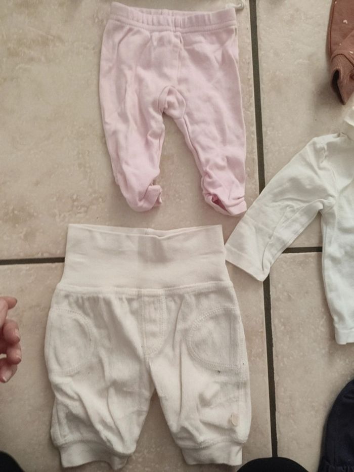 Gros lot 1 mois 56 cm - photo numéro 14