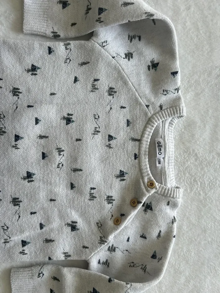 Pull chaud - photo numéro 2