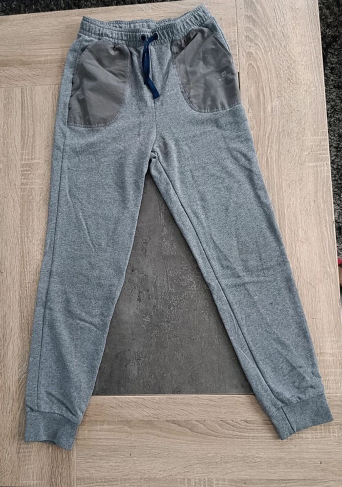 pantalon de jogging garçon taille 14ans