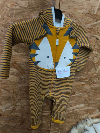 Combinaison sur pyjama sans pieds Tigre 12 mois