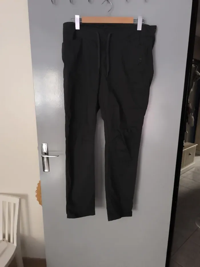 Pantalon de randonnée Decathlon
