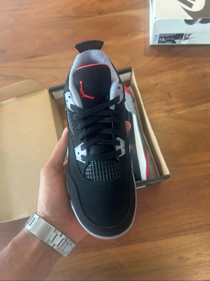 Jordan 4 bred 2018 taille 33 - photo numéro 2