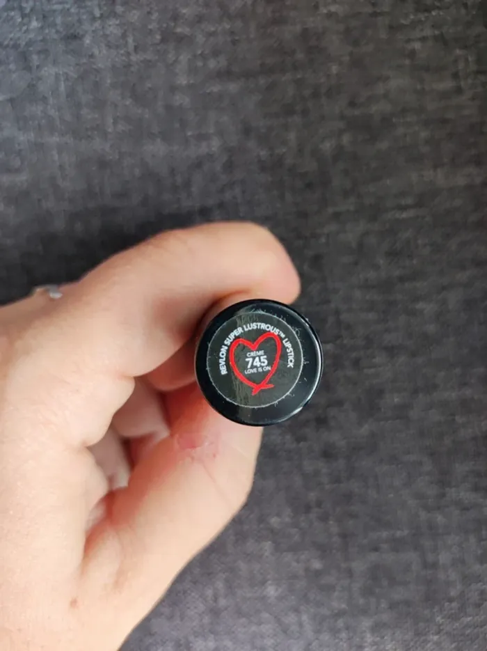 Rouge à lèvres Revlon - photo numéro 2