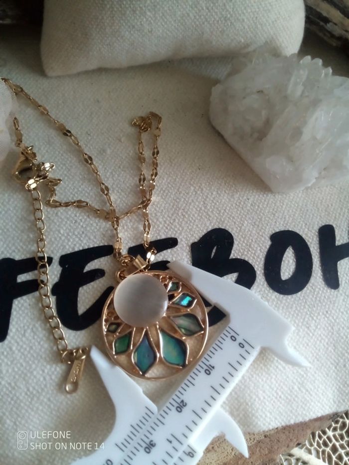 Collier ormeaux et sélénite - photo numéro 3