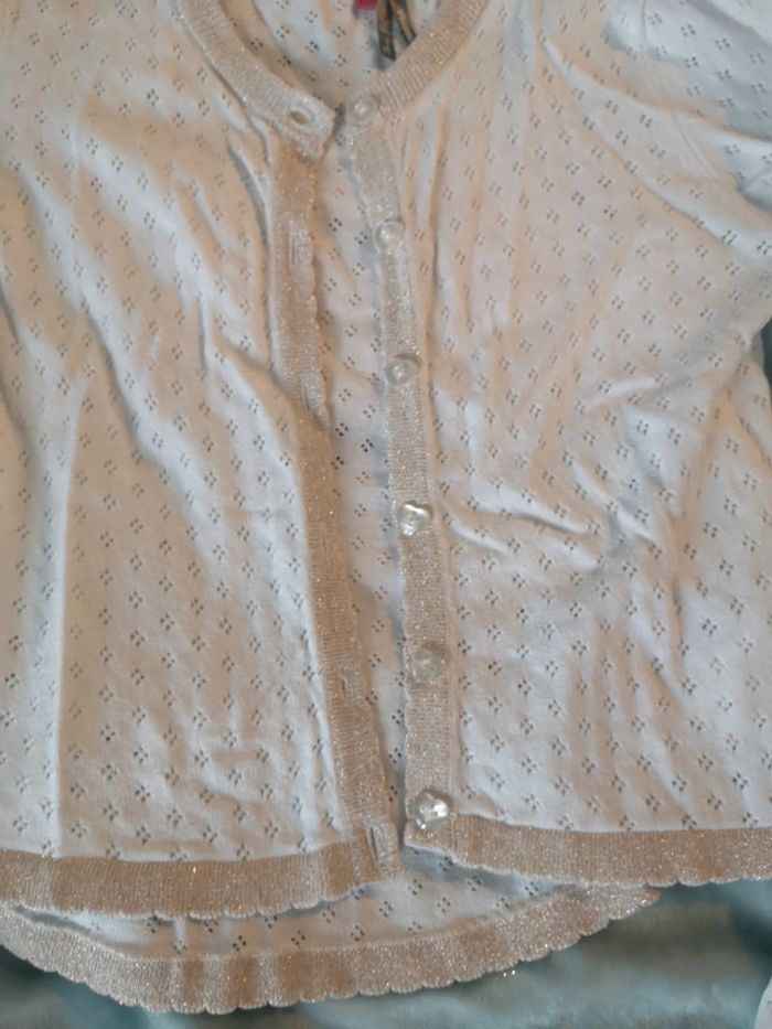 Gilet blanc cassé et doré 8 ans - photo numéro 3