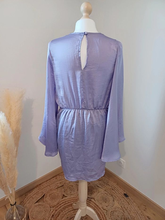 Robe courte satinée couleur Lilas Fashion Nova taille S 36 . - photo numéro 8