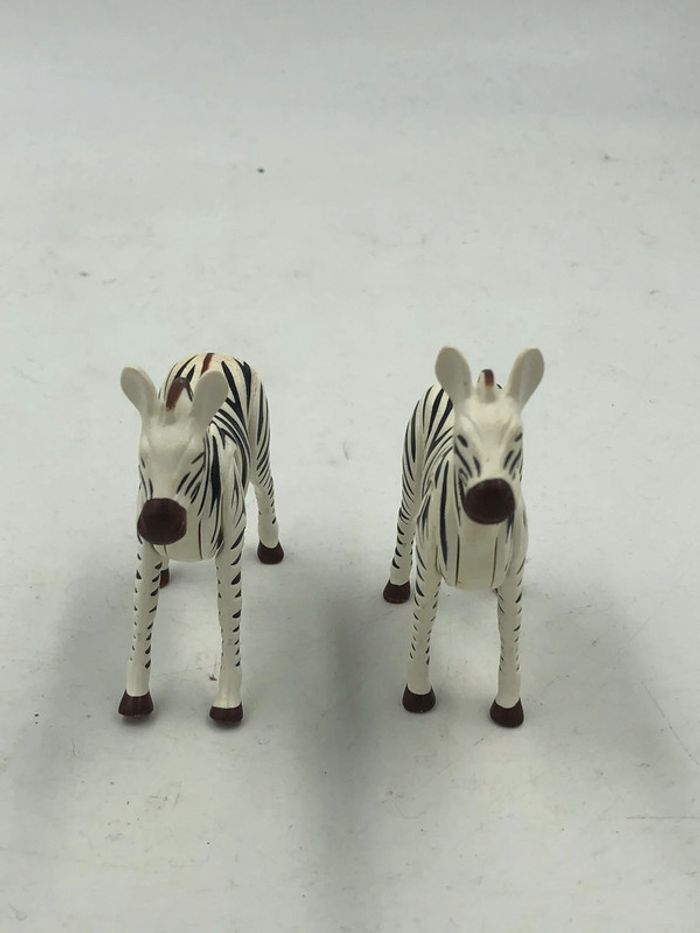 Figurines Playmobil Zoo / Savane duo de zèbres - photo numéro 3
