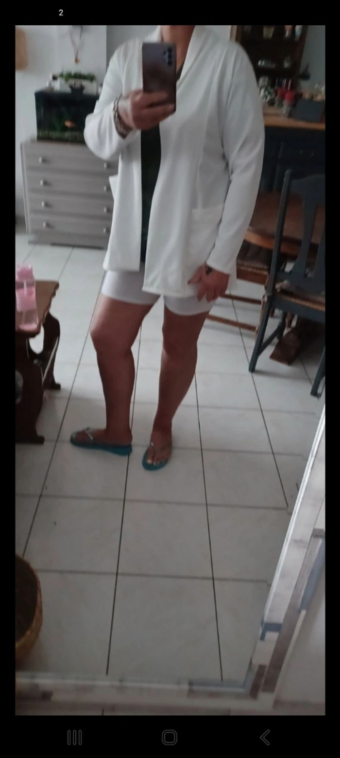 Très jolie veste femme T U - photo numéro 4