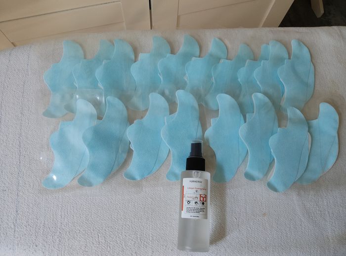 Masque facial au collège soluble- marque yurhersu-front et joue- neuf avec étiquette 💫