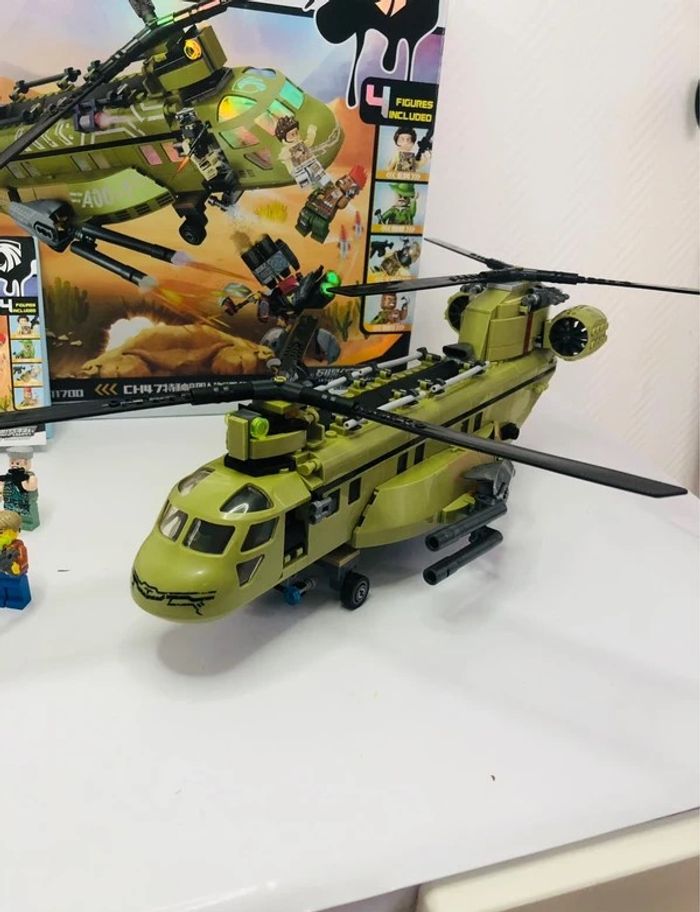 Black gold jeu de construction hélicoptère militaire 506 pièces - photo numéro 3