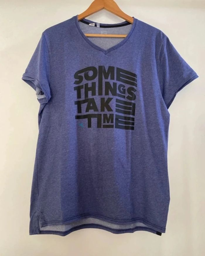 Tee shirt t.shirt Domyos taille Xl coupe slim
