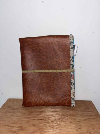 Pochette à livre vintage