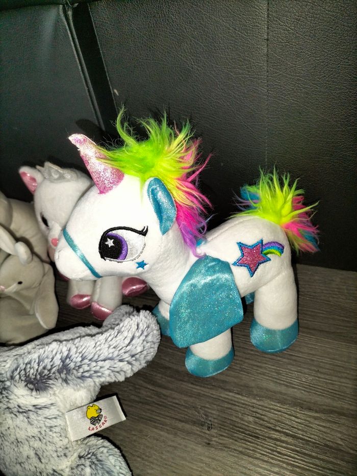 Lot peluches - photo numéro 2