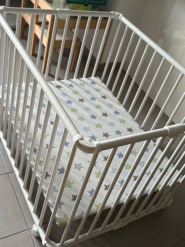 Parc Geuther blanc - photo numéro 3