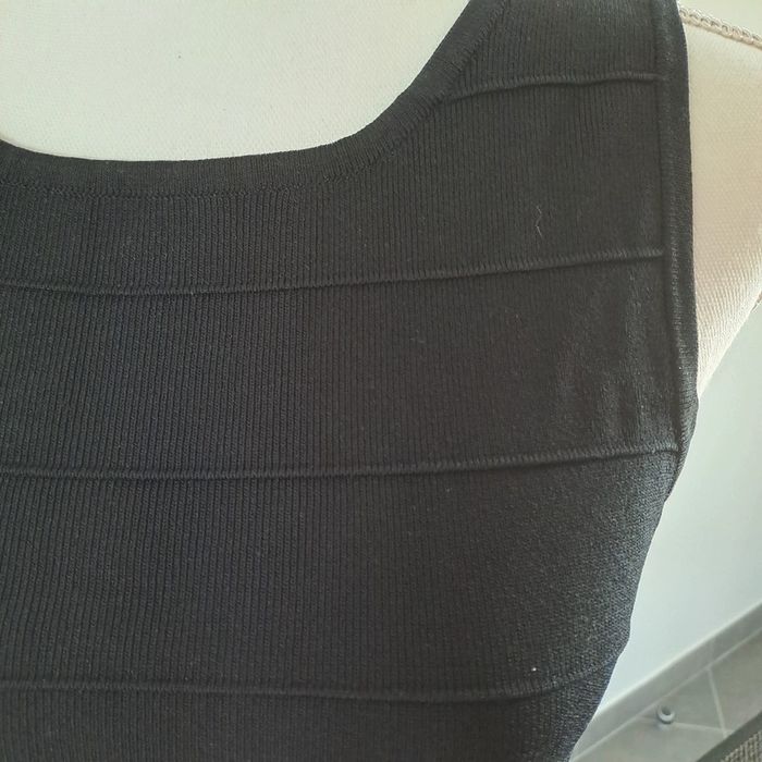 (Réduction) Robe noir moulante - photo numéro 3