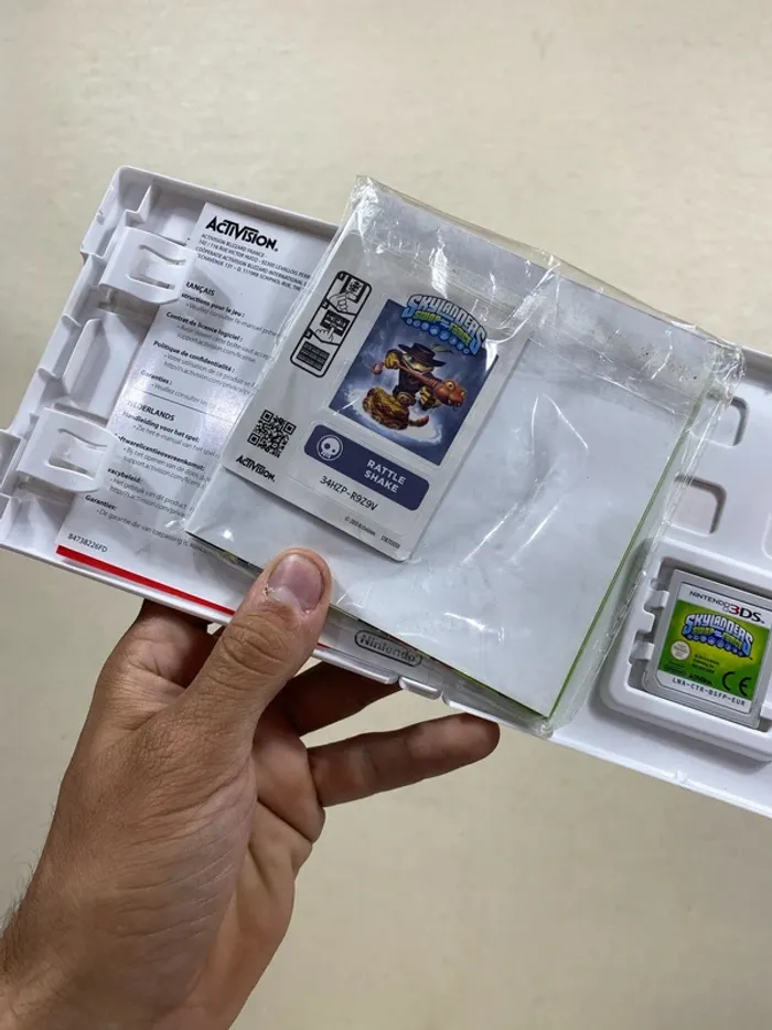 🎮 Skylanders Swap Force sur Nintendo 3DS – Complet avec carte personnage Rattle Shake - photo numéro 4