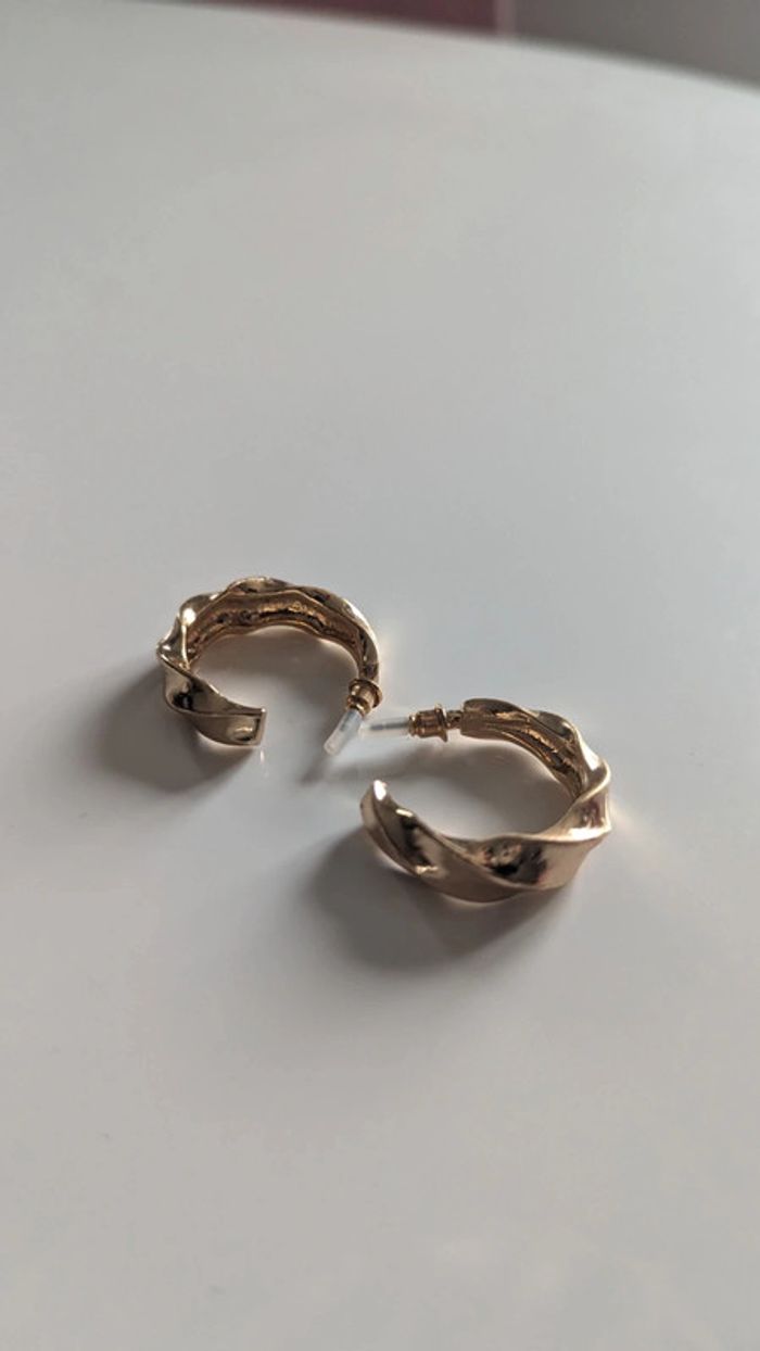 Boucle d'oreille
