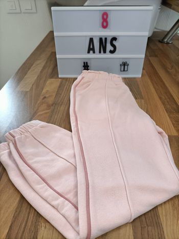 Jogging Okaïdi rose broderie coeur 8 ans neuf