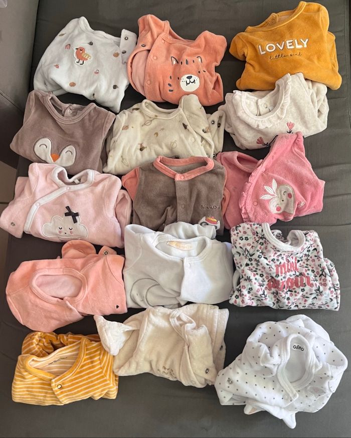 Lot vêtements bébé fille 1 mois - photo numéro 3