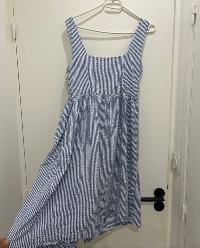 Robe d'été longueur genou taille 36 - photo numéro 5