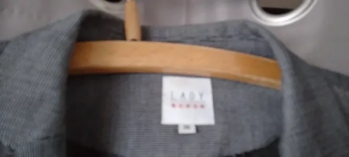 Veste tailleur - photo numéro 3