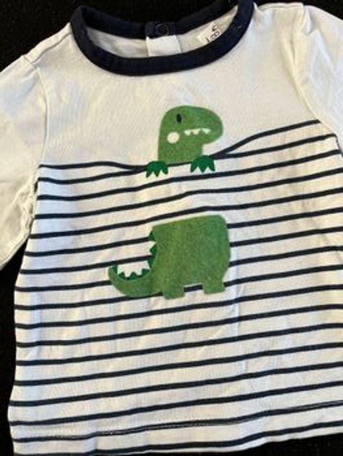 T-Shirt 3 mois - photo numéro 3