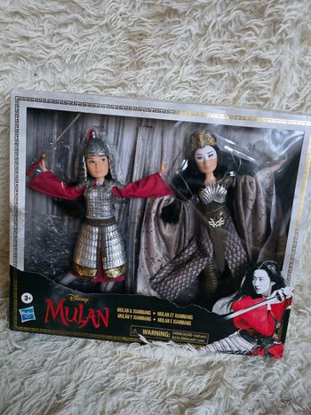 Barbie disney / poupée princesse mulan et xianniang disney store - disneyland paris