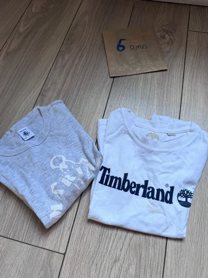 T shirt timberland et petit bateau